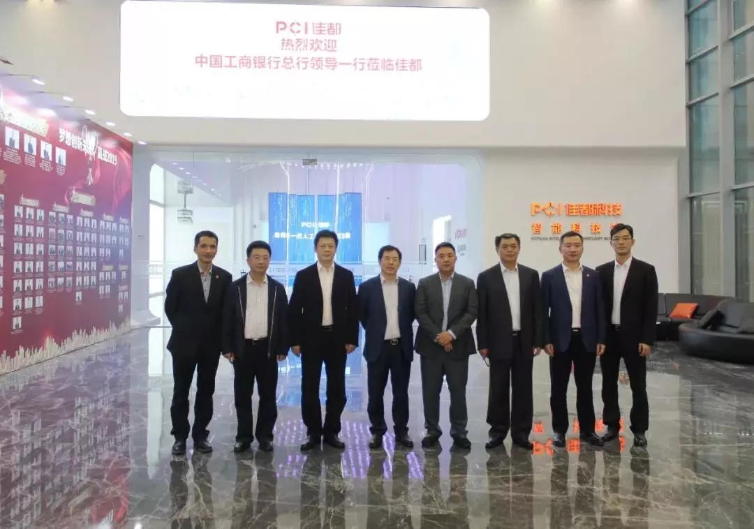 1554123461105075.jpg 640.webp (3).jpg